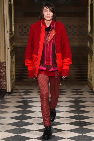 Look 31
